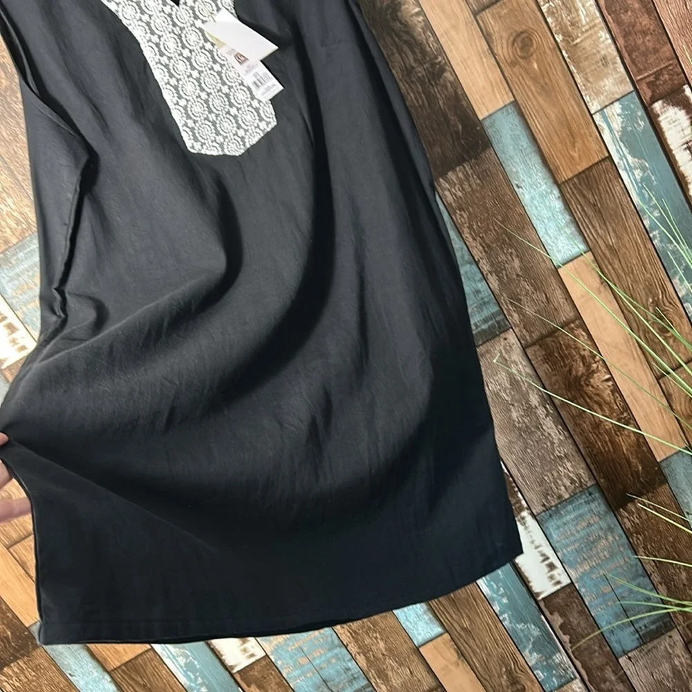 Charlie Page large navy lace trim V-neck dress - Picture 8 of 15